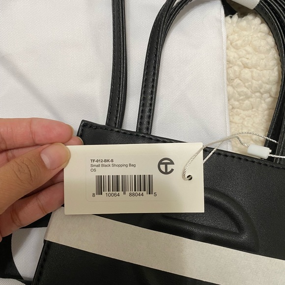 Telfar small bag Black color - Picture 6 of 6